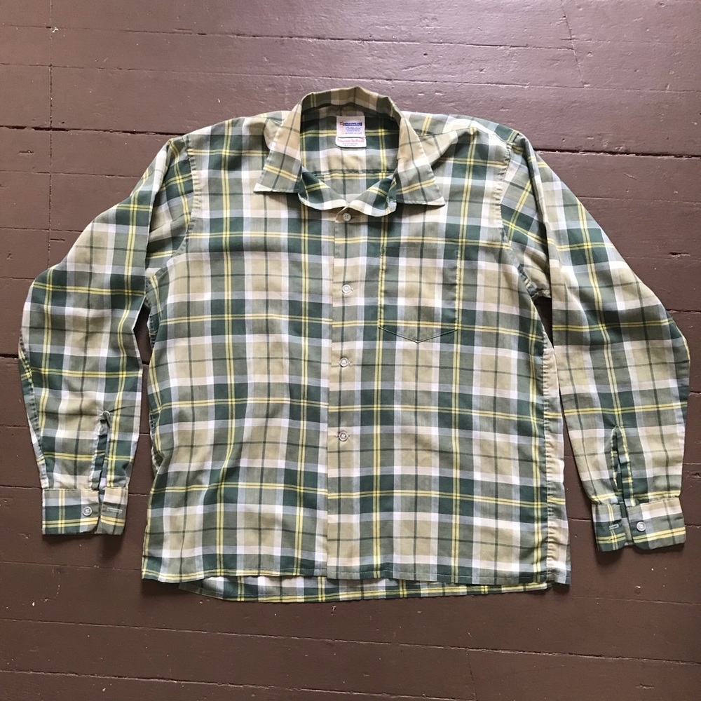 Vintage 70s poly cotton blend green plaid shirt
